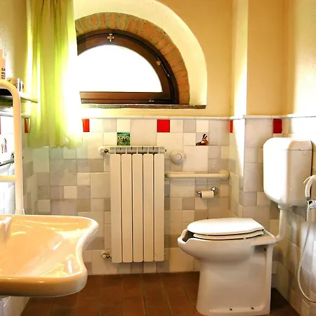 Tenuta Monti Villa Borgo San Lorenzo